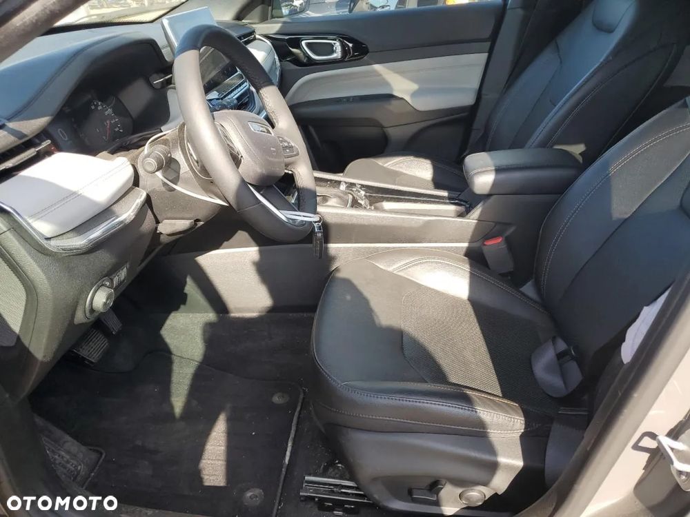 Jeep Compass - 7
