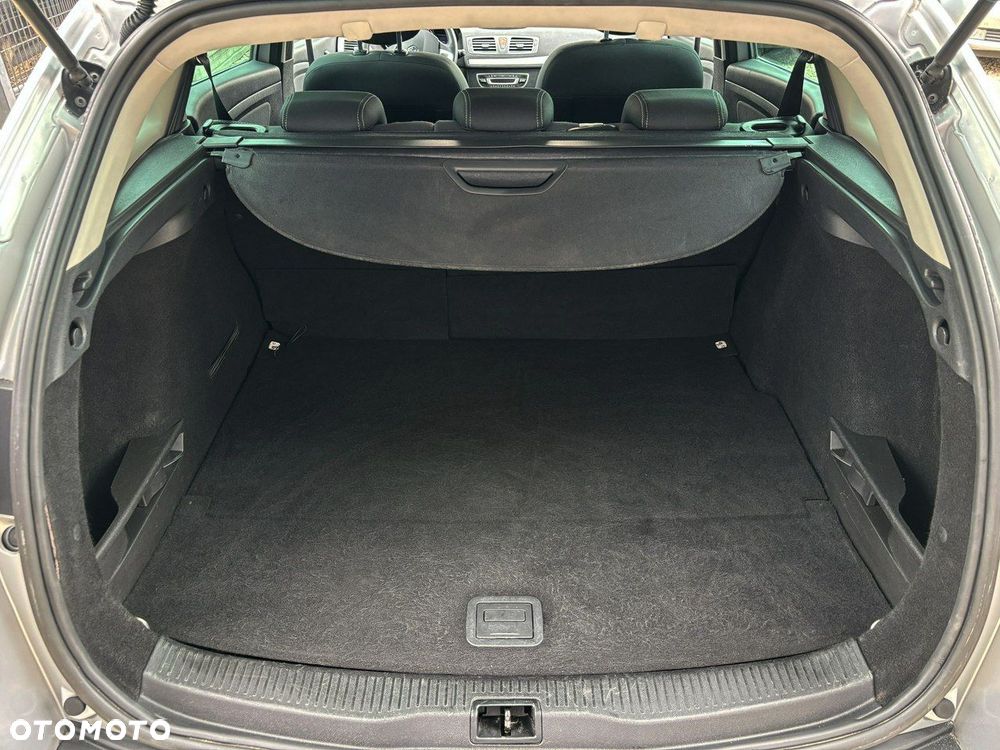 Renault Megane - 5
