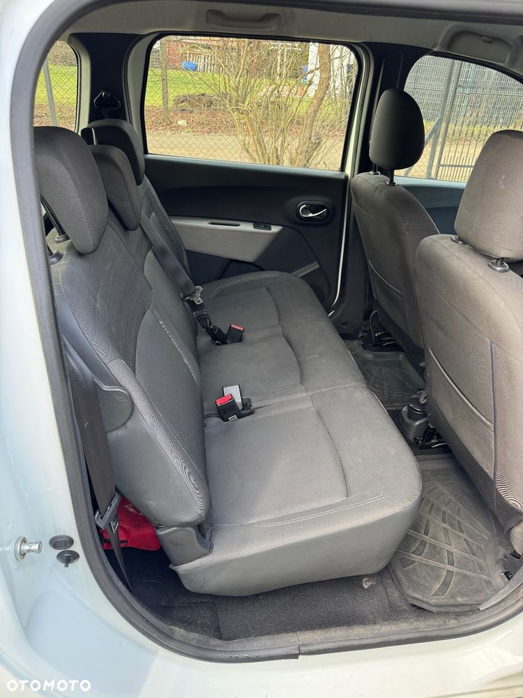 Dacia Lodgy 1.6 Ambiance - 13
