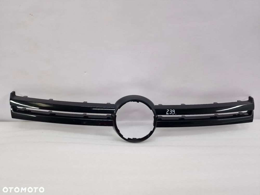 VW GOLF VI 6 5K0 NAKŁADKA NA ATRAPĘ / GRILL PRZEDNI PRZÓD , NR 5K0853655E , NR AUKCJI GL239 - 1