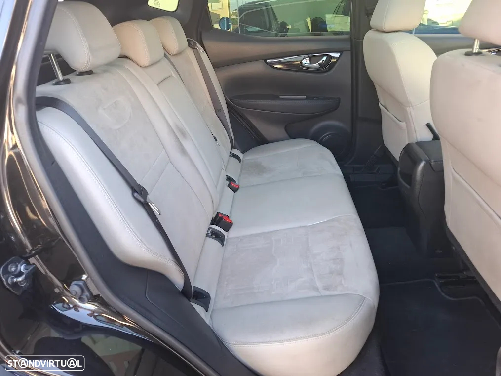 Nissan Qashqai 1.5 dCi Tekna Alcantara - 39