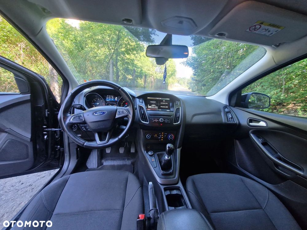 Ford Focus - 13