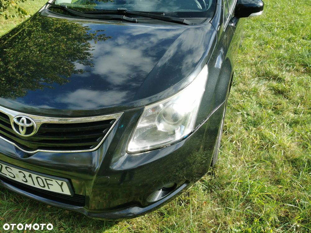 Toyota Avensis 2.0 D-4D Sol - 14