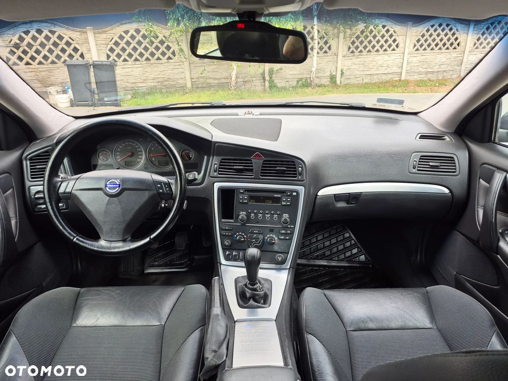 Volvo S60 2.4 Momentum - 7