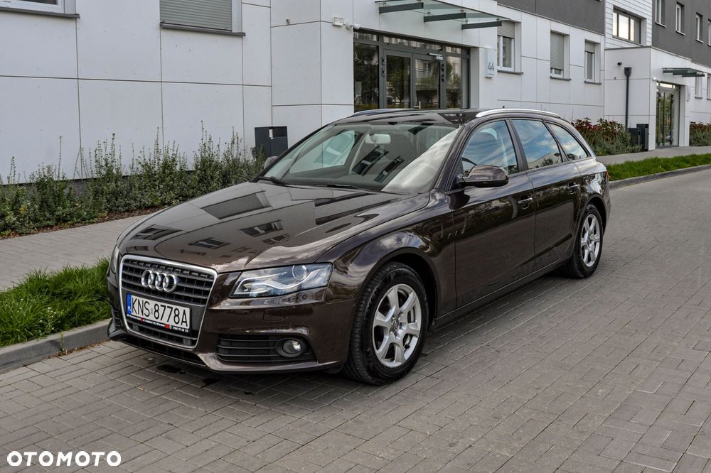 Audi A4 B8 (2007-2015), 2011