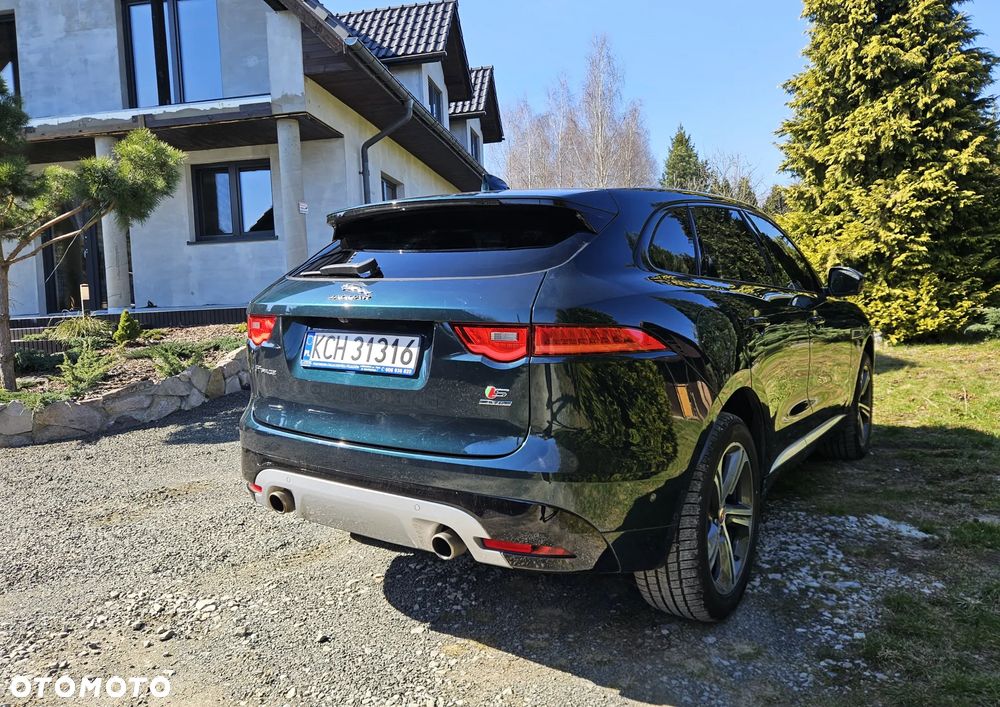 Jaguar F-Pace S AWD - 8
