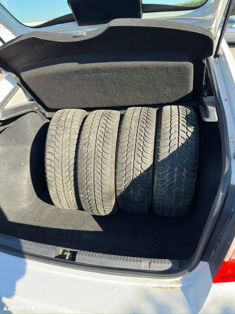 Skoda RAPID 1.4 TDI Active - 4