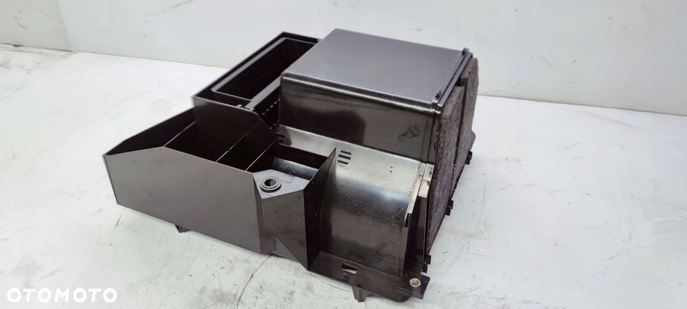 UCHWYT MOCOWANIE NAWIGACJI AUDI A4 B6 B7 8E5035201 - 5