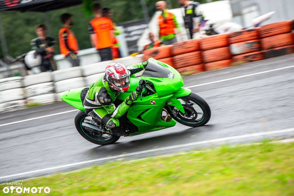 Kawasaki Ninja 250R - 11