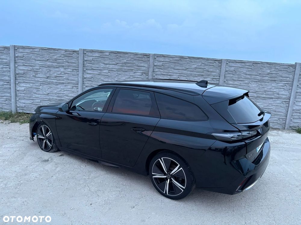 Peugeot 308 BlueHDi 130 EAT8 GT - 38
