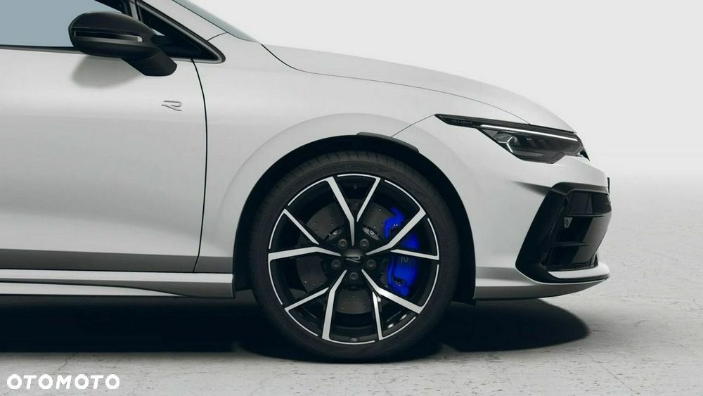 Volkswagen Golf - 9