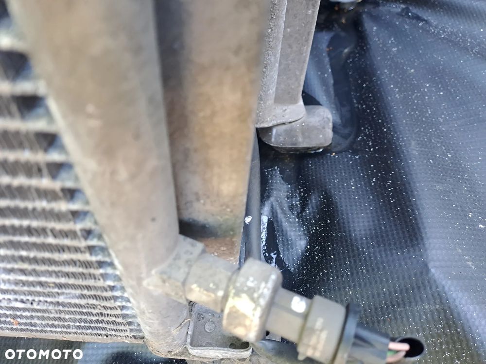 Renault Clio III 1.2 chłodnice wentylator 8200688375 8200688390 - 7