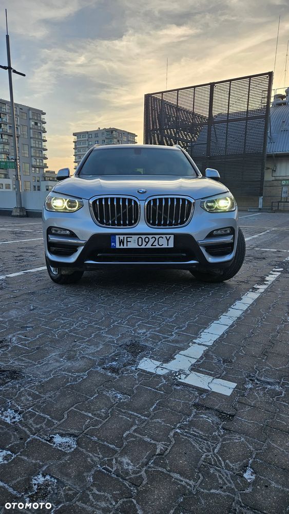 BMW X3 xDrive30i Luxury Line - 12