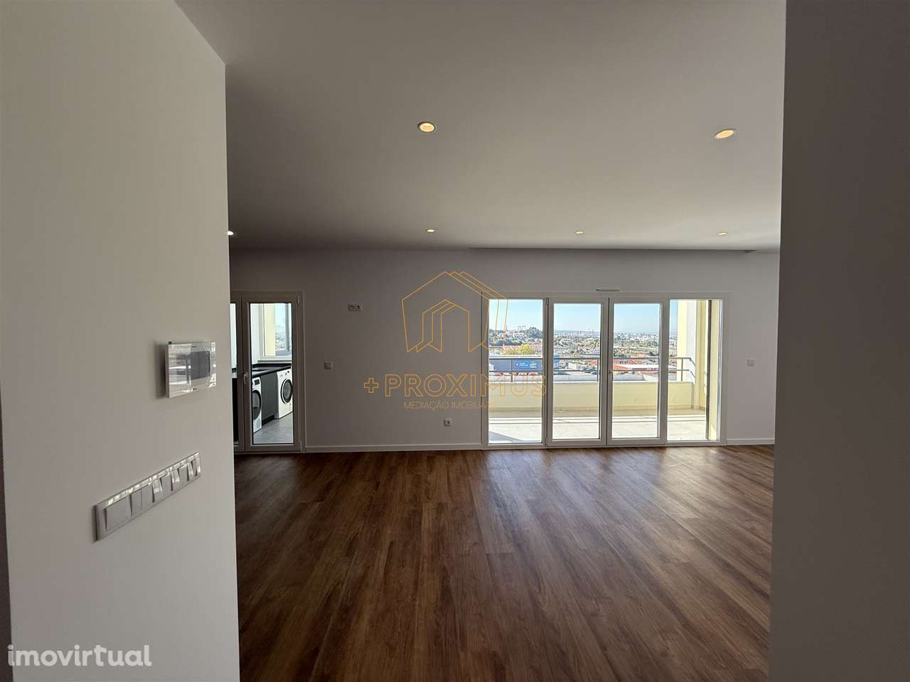 Apartamento T3 novo c/ garagem –Último Andar, Tavarede - Grande imagem: 5/38