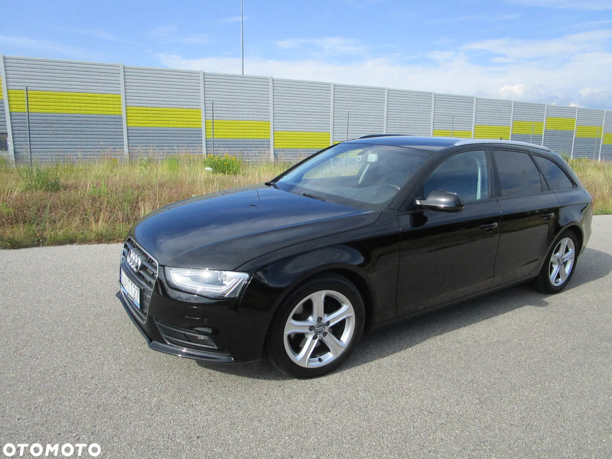 Audi A4 - 4