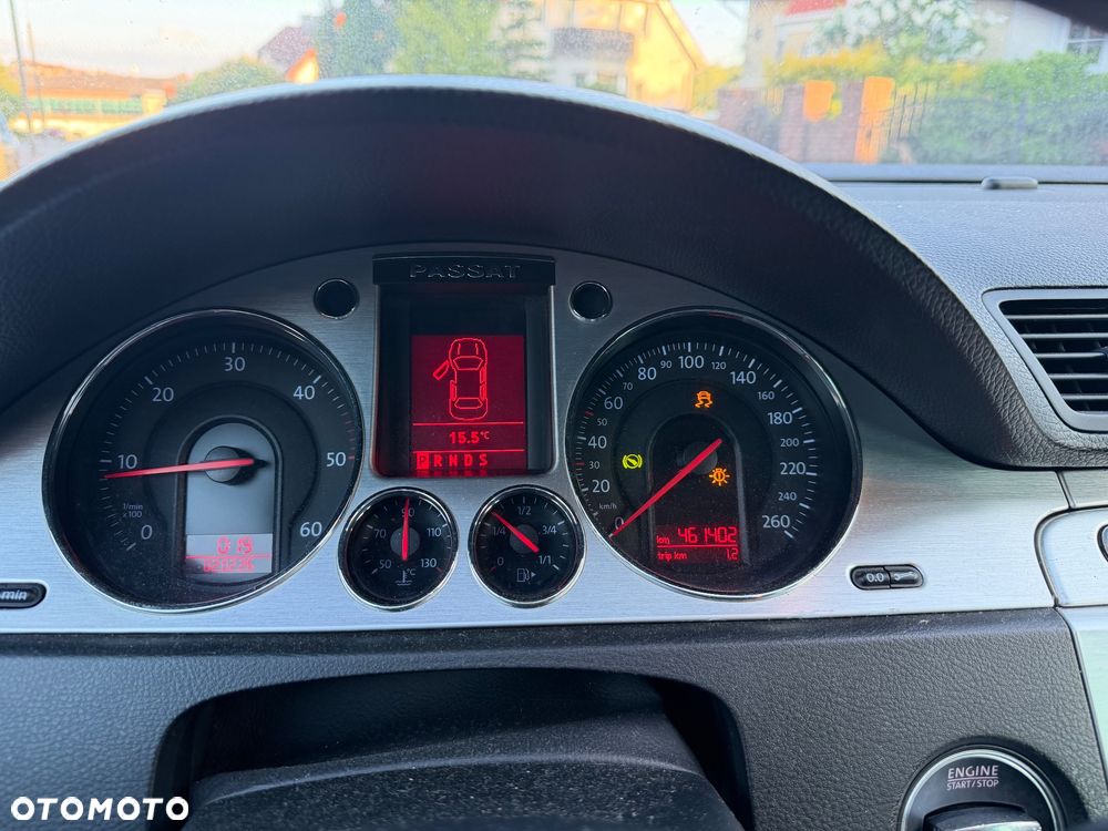 Volkswagen Passat 2.0 TDI DPF Highline DSG - 9