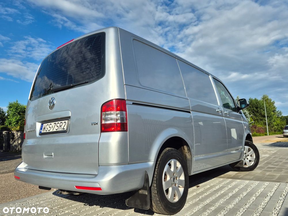 Volkswagen Transporter - 5