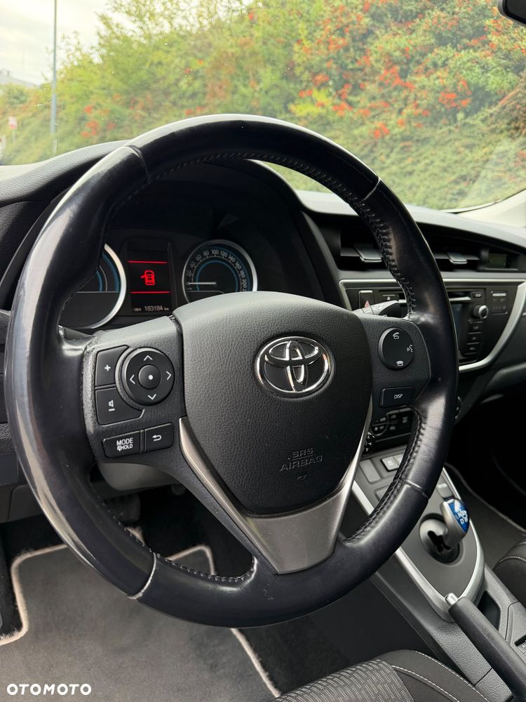 Toyota Auris 1.8 HSD Prestige NAVI - 21