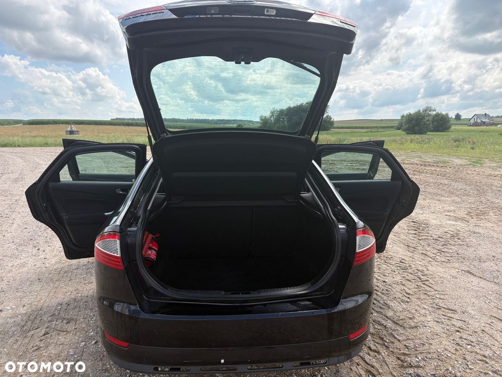 Ford Mondeo 1.8 TDCi Ambiente - 10