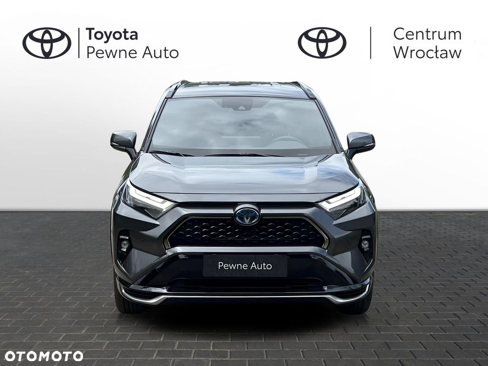 Toyota RAV4 - 8