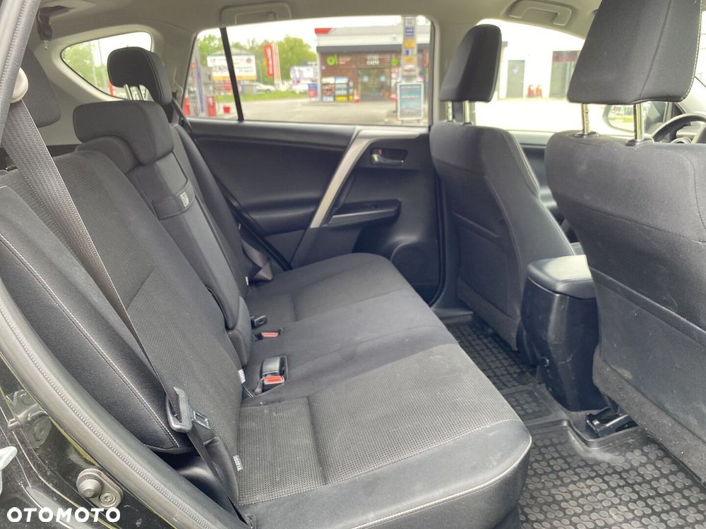 Toyota RAV4 Hybrid Premium 4x2 - 24