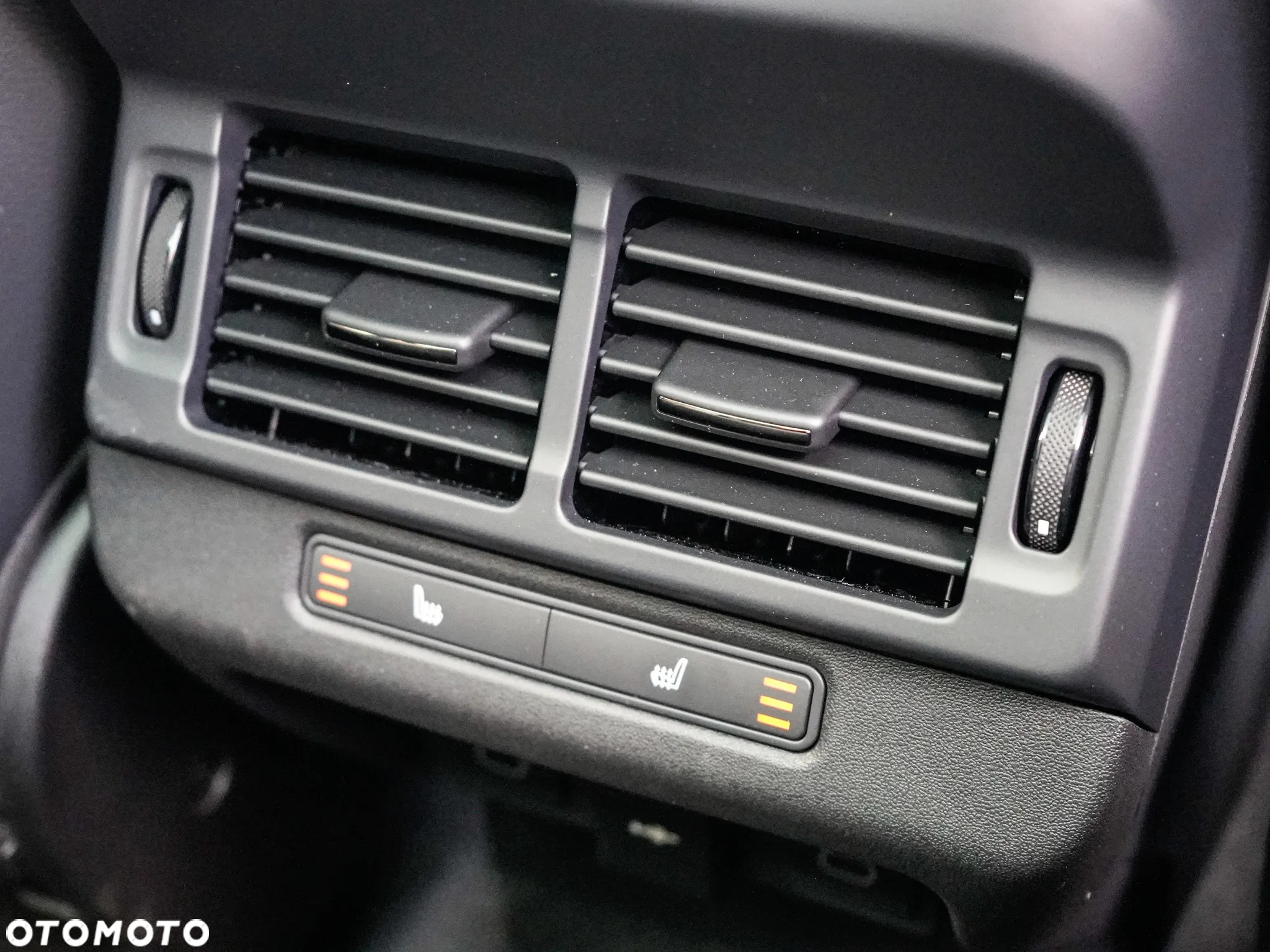 Land Rover Range Rover Evoque D200 Dynamic SE - 25