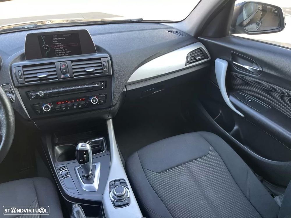BMW 116 dA Line Sport - 33