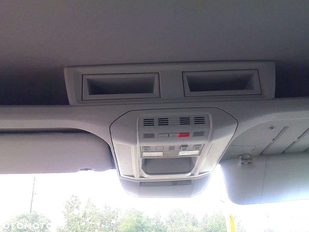 Volkswagen CRAFTER - 20