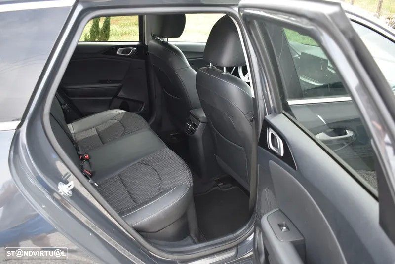 Kia Ceed SW 1.6 GDi PHEV Drive 6DCT - 13