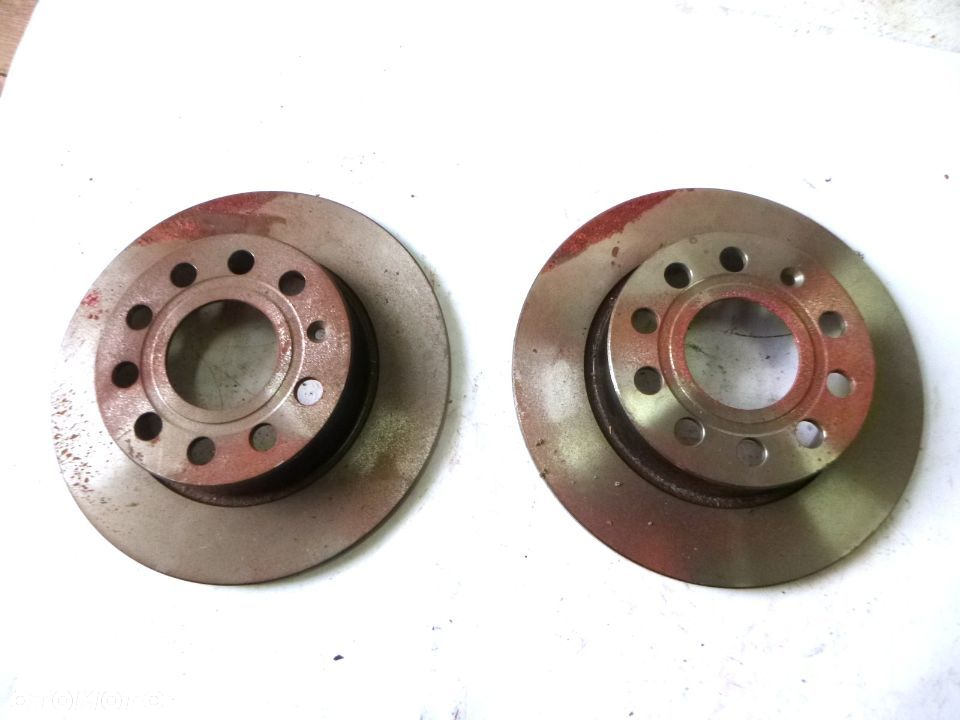 tarcze nowe hamulcowe tył  253mm altea toledo leon golf touran - 4