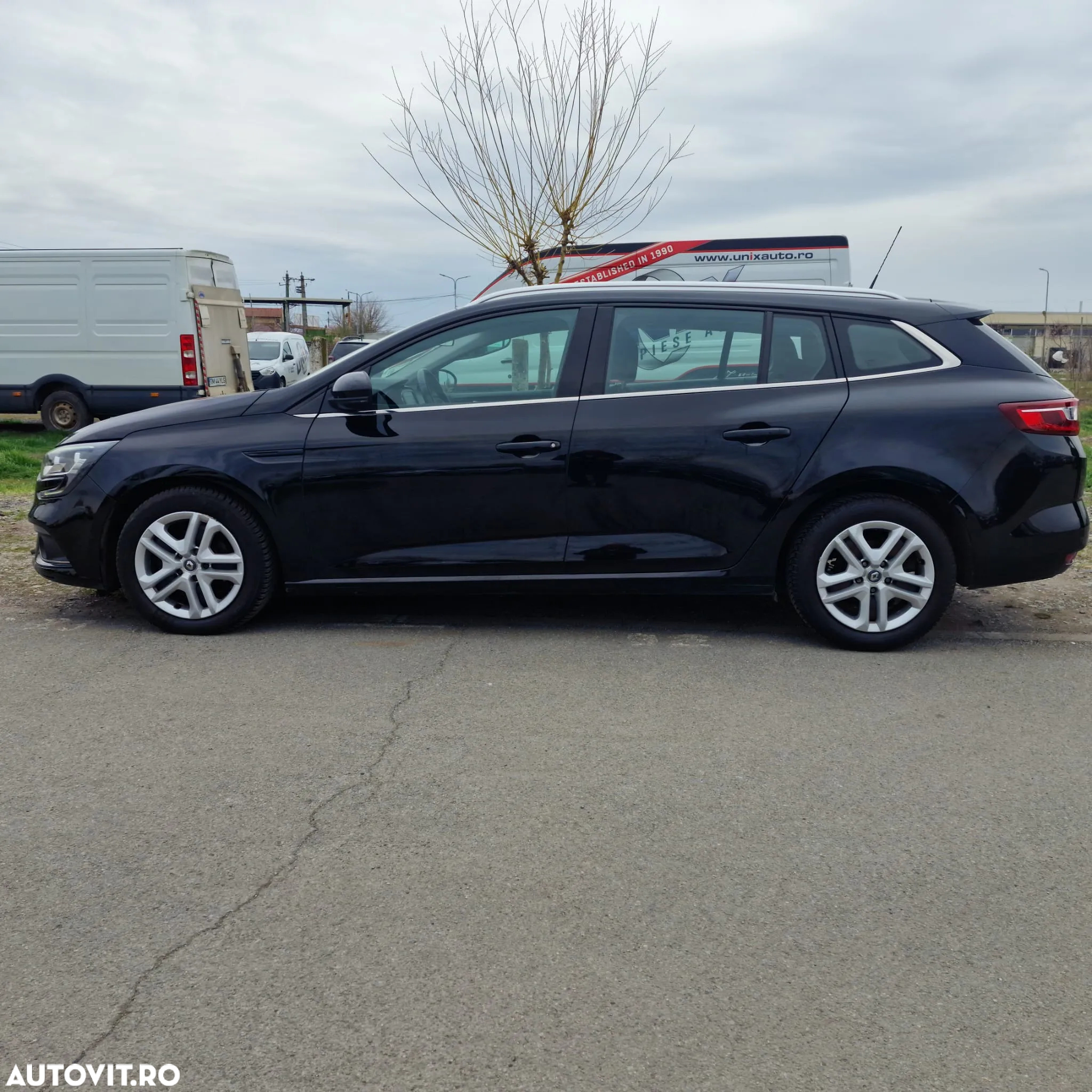 Renault Megane ENERGY dCi 110 ECO2 BUSINESS - 11