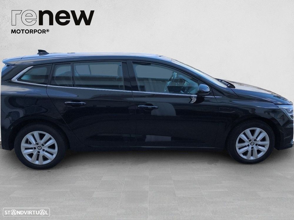 Renault Mégane Sport Tourer 1.5 Blue dCi Equilibre EDC - 4