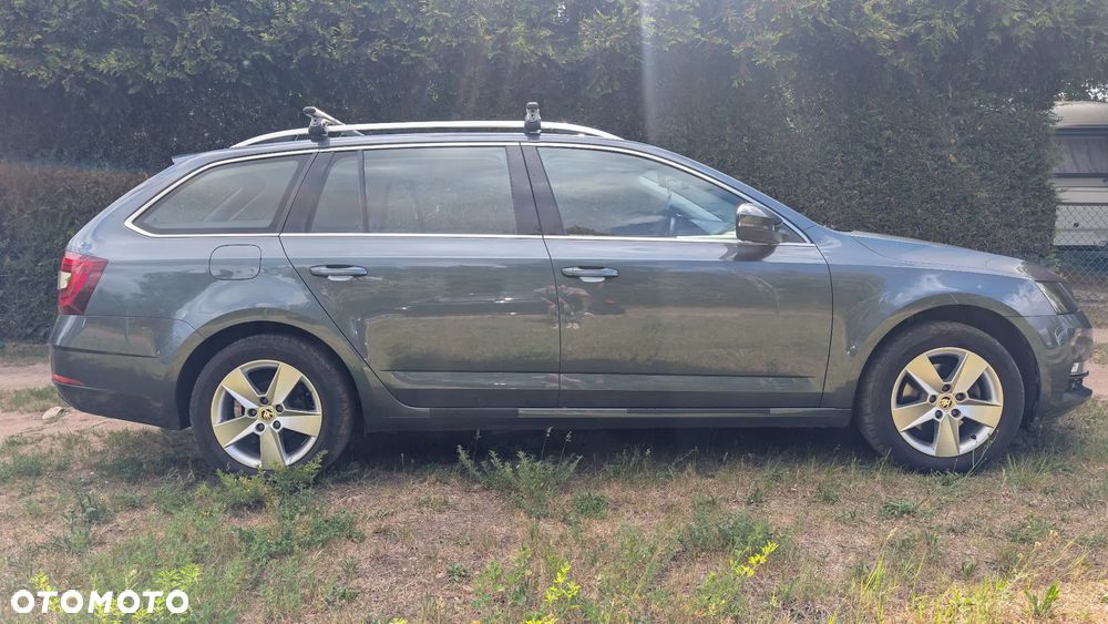 Skoda Octavia ver-1-5-tsi-gpf-act-ambition - 2