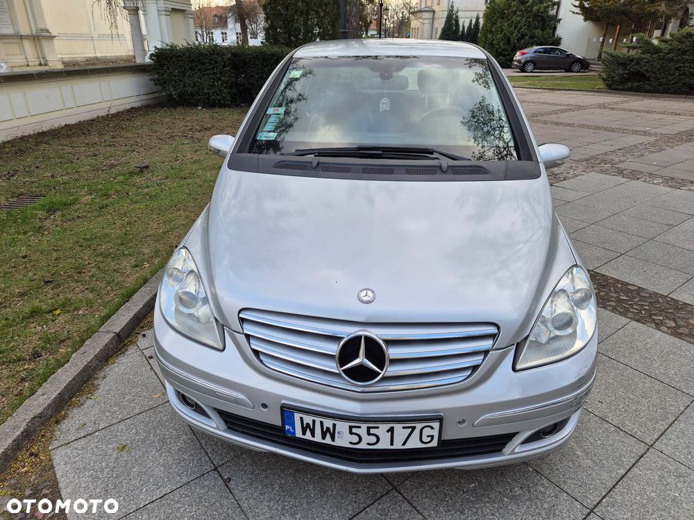 Mercedes-Benz Klasa B 200 CDI - 22