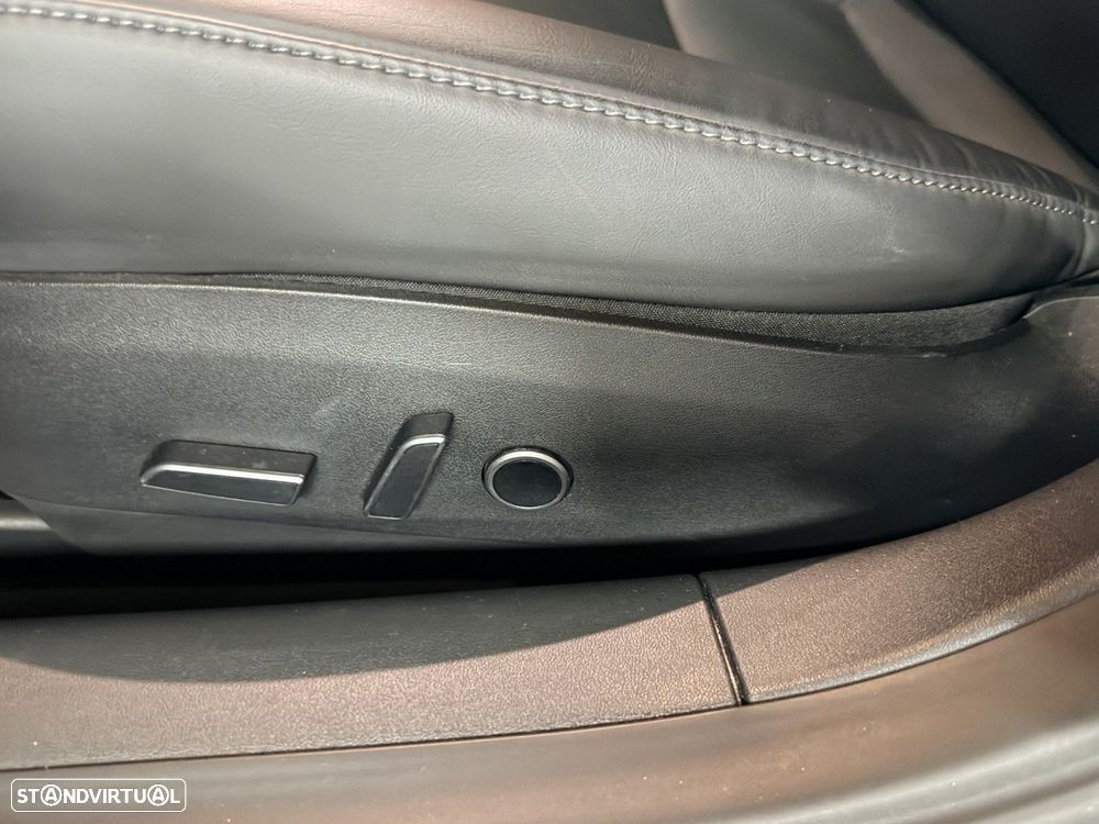 Tesla Model 3 Standard Range Plus RWD - 18