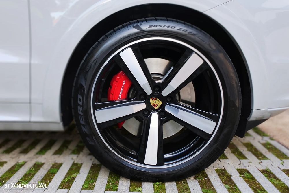 Porsche Cayenne S E-Hybrid - 17