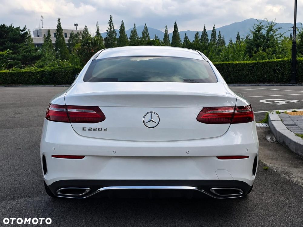 Mercedes-Benz Klasa E 220 d 9G-TRONIC AMG Line - 3
