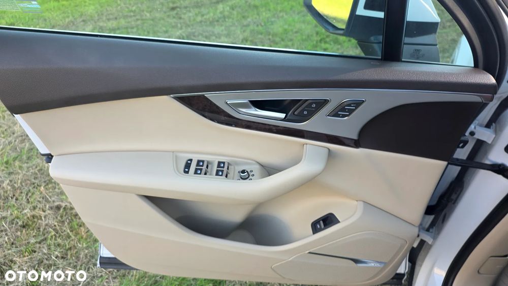Audi Q7 3.0 TFSI Quattro Tiptronic - 15