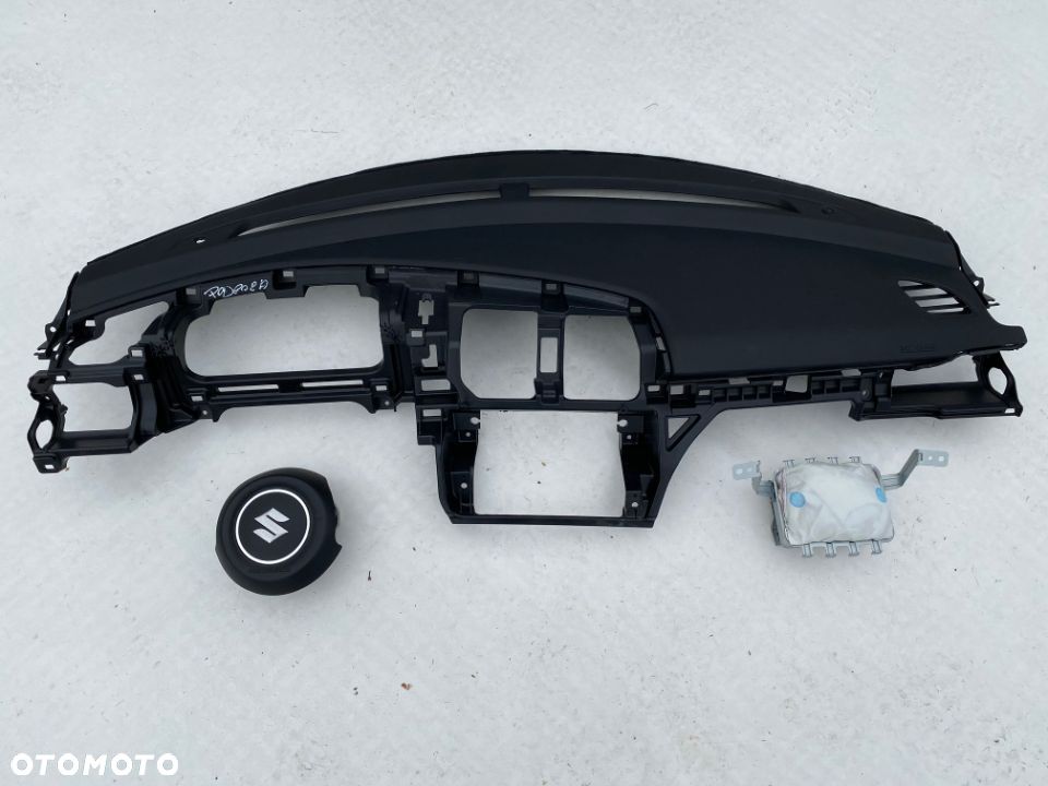 SUZUKI SWIFT MK8 DESKA KONSOLA KOKPIT PULPIT PÓŁKA PARAPET AIRBAG PODUSZKI PASY PAS regeneracja Raz2 - 4