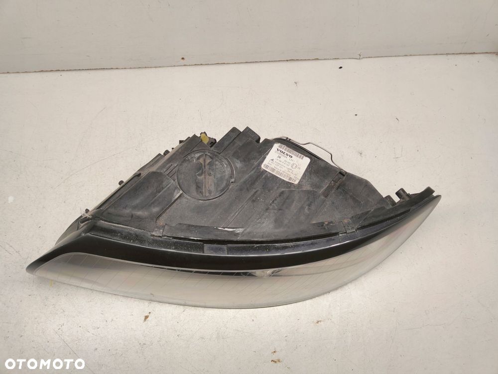 lampa lewy przód volvo s40 ii v50 lift 31265694 - 2