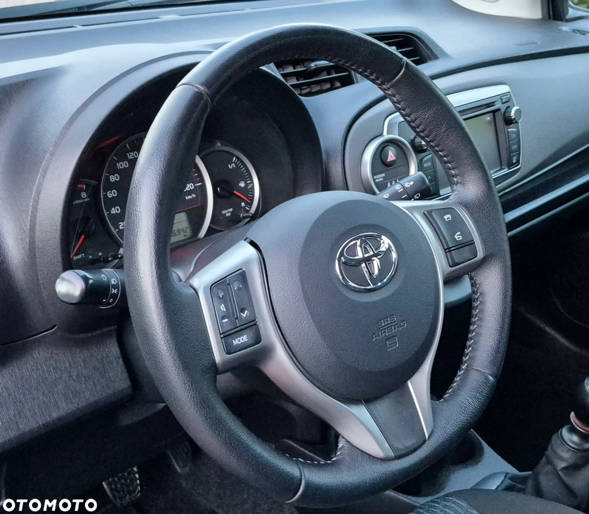Toyota Yaris 1.33 Life - 10