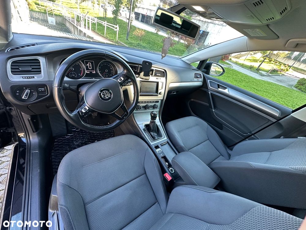 Volkswagen Golf VI 1.6 TDI BlueMot Trendline - 15