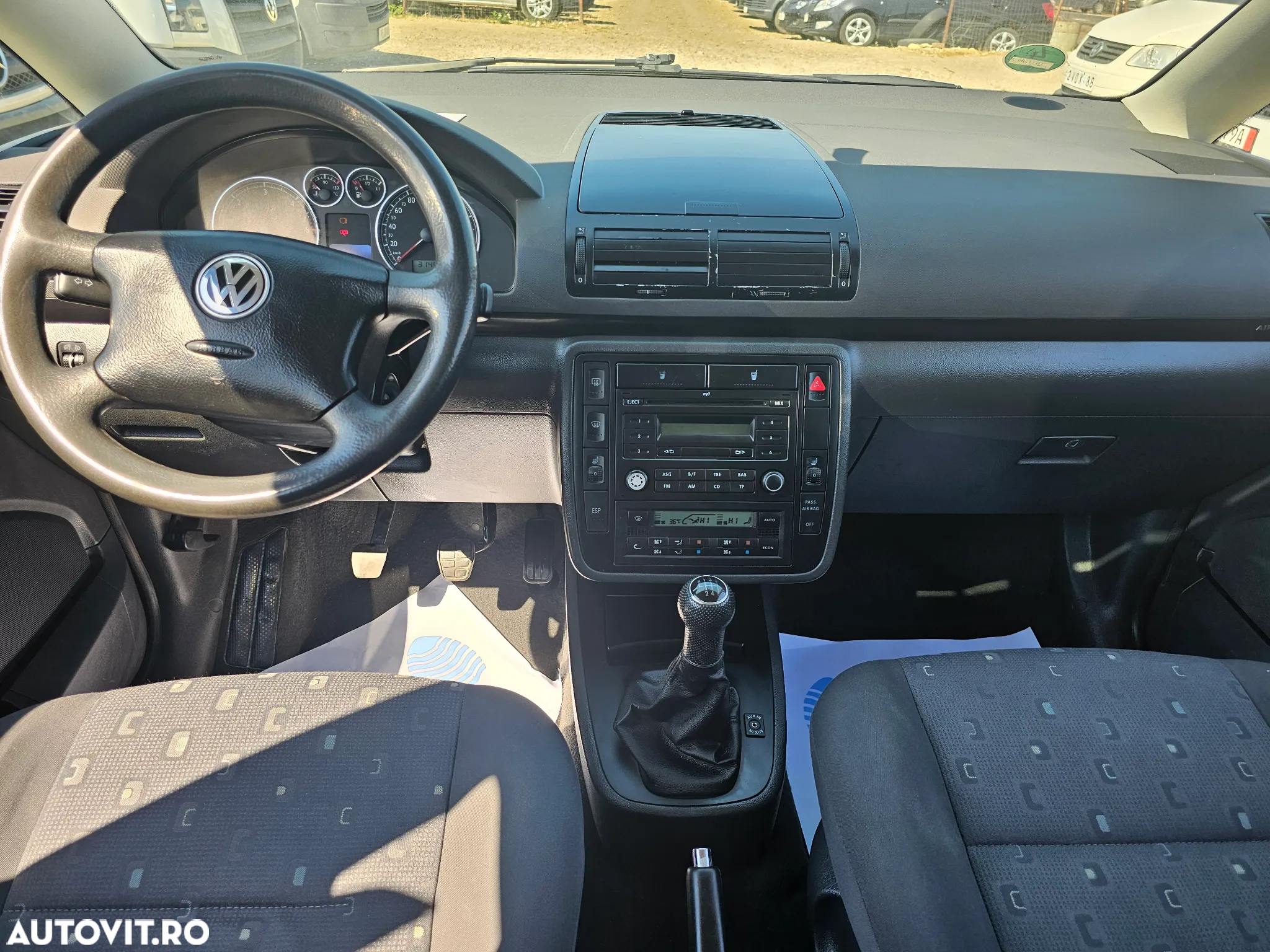 Volkswagen Sharan 1.9 TDI Comfortline Family - 7