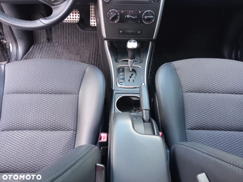 Mercedes-Benz Klasa B 180 CDI Autotronic - 13
