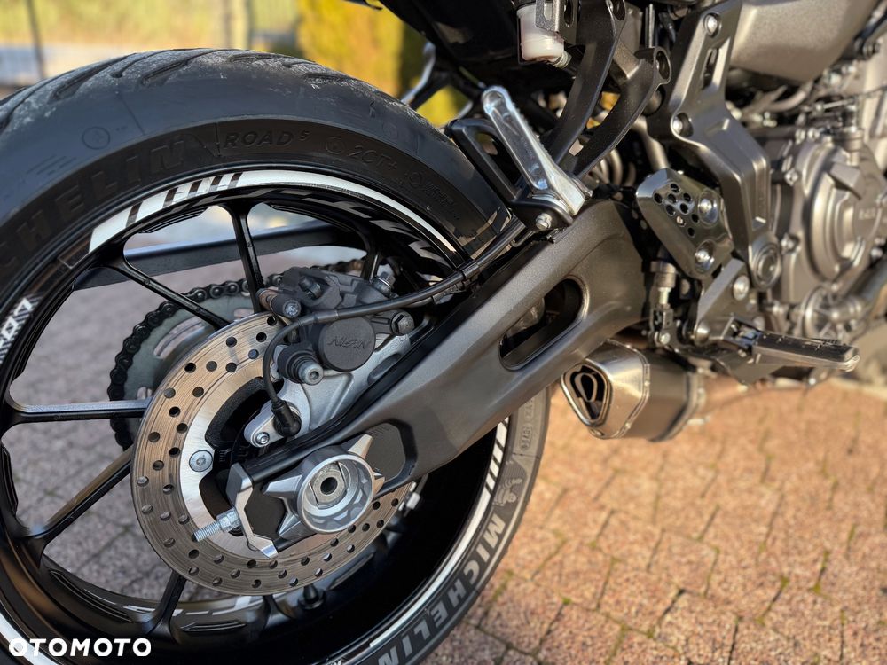 Yamaha MT - 15