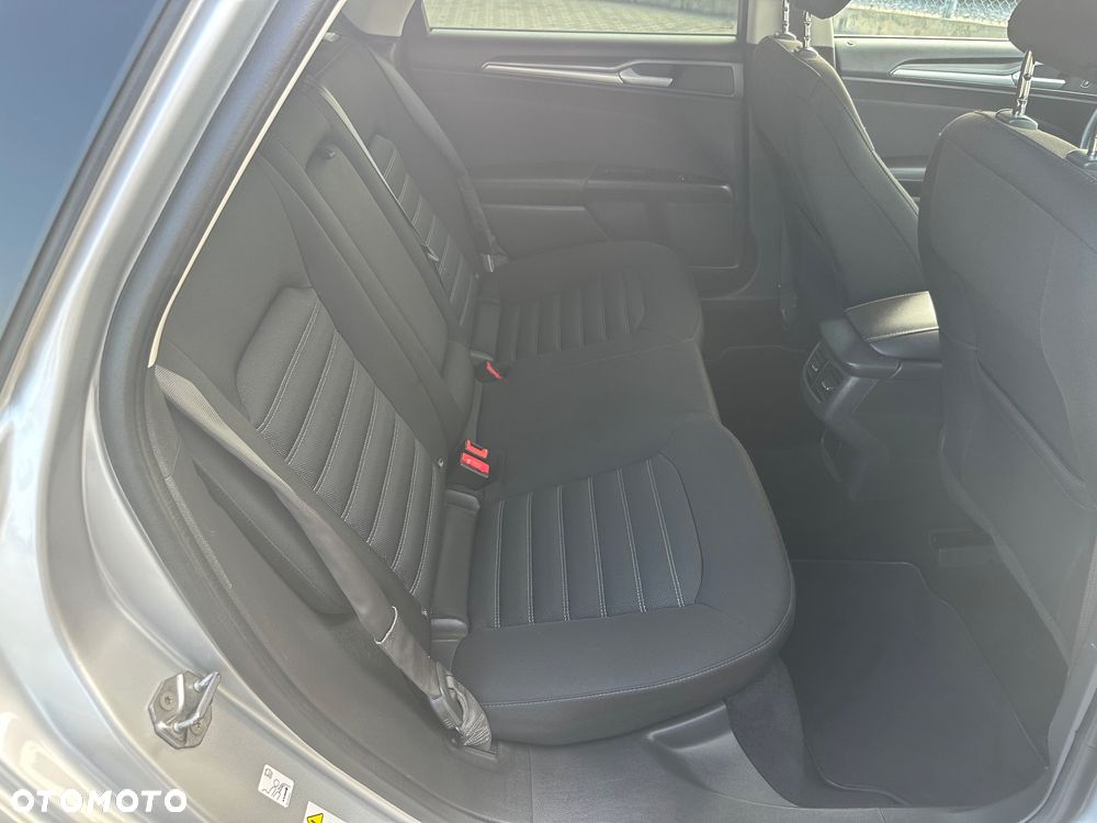 Ford Mondeo Turnier 2.0 TDCi Start-Stopp Business Edition - 22