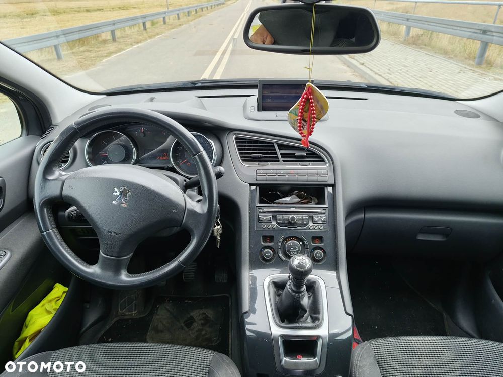 Peugeot 5008 155 THP Family - 12