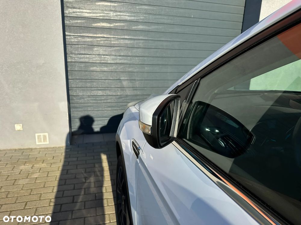 Ford Kuga - 15