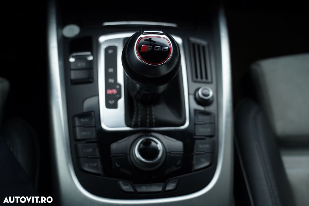 Audi SQ5 - 10