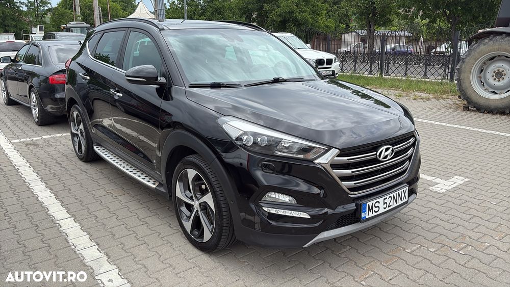 Hyundai Tucson - 1